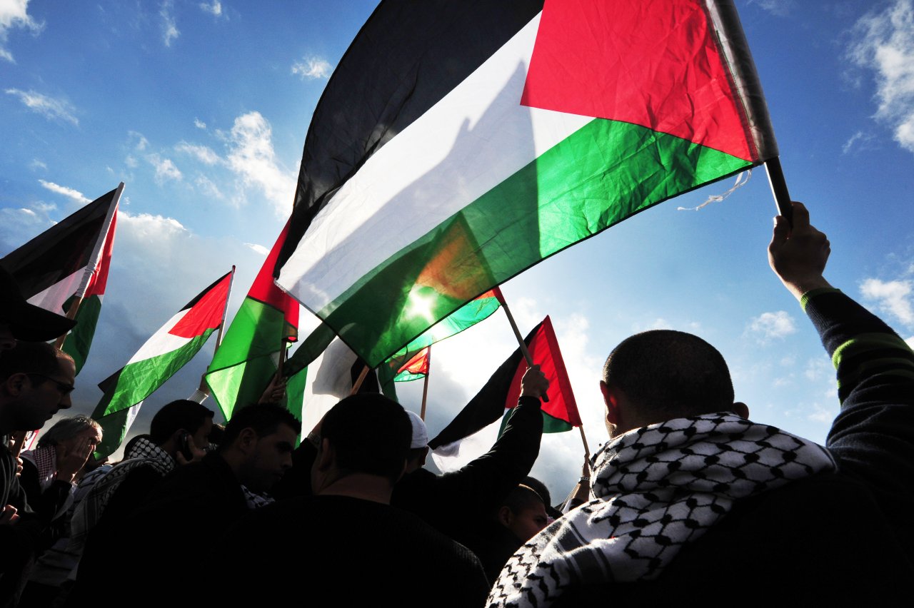 Palestinian flag to be raised at UN for first time - Voice ...